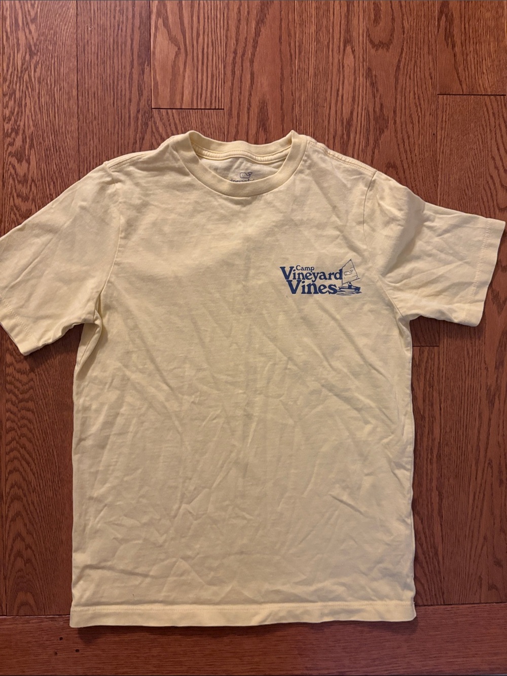 NWOT Vineyard Vines Pale Yellow Camp Short-Sleeve Tee with Blue Logo